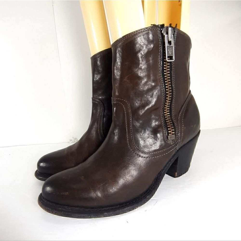 Frye Women's Leslie size 7,5 B Brown Leather Ankle Side Zip Booties Boots